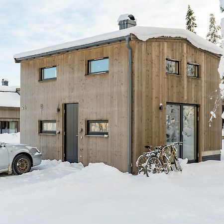 Mysig Liten Stuga Perfekt Foer Par Eller Liten Familj Salen  Luaran gambar